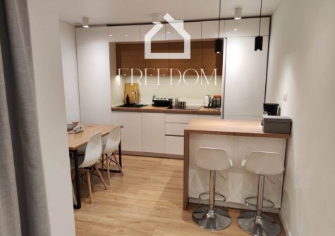 Тристаен, Варна, Центр  285000€