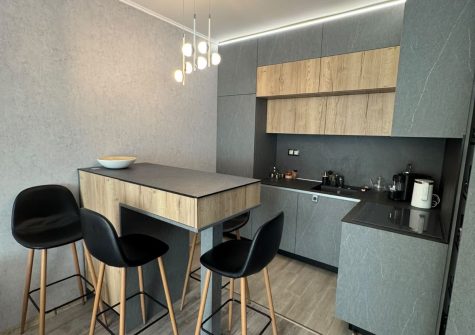 ПРОДАВА 2-СТАЕН АПАРТАМЕНТ, СВ. СВ. КОНСТАНТИН И ЕЛЕНА, ВАРНА