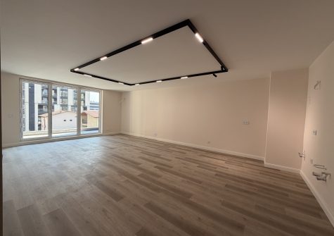 ПРОДАВА 3-СТАЕН АПАРТАМЕНТ, ЛЕВСКИ, ВАРНА